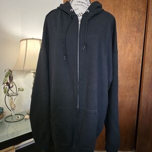 Men's Black Zippered Hoodie